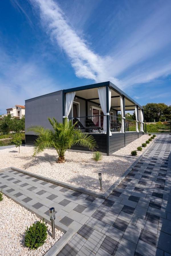 Adriatic Mobile Homes Sveti Filip i Jakov Exterior foto